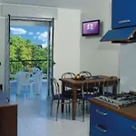 Fun By The Pool-beahost Apartment